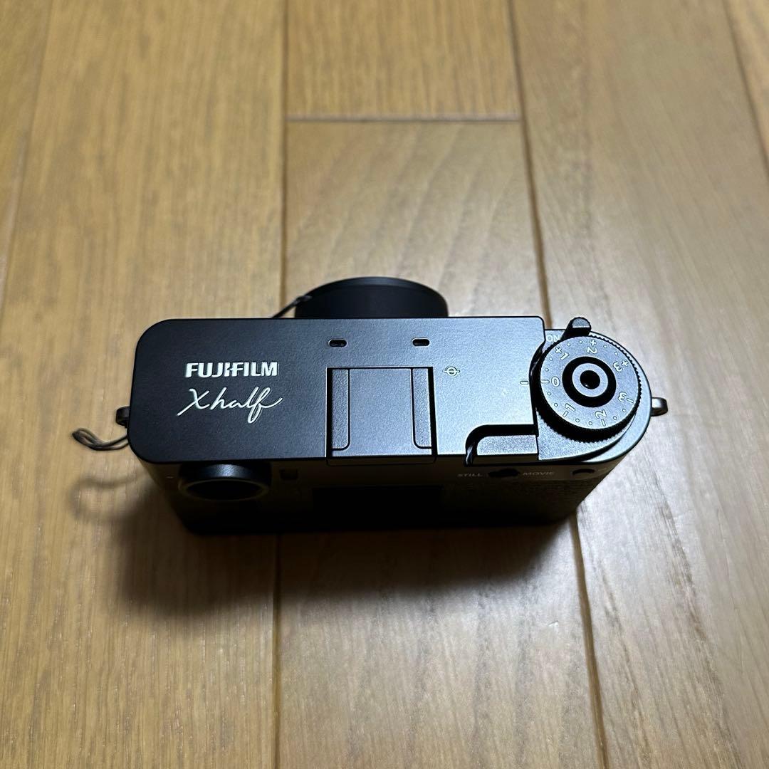 FUJIFILM Xhalf black メモリーカード付き