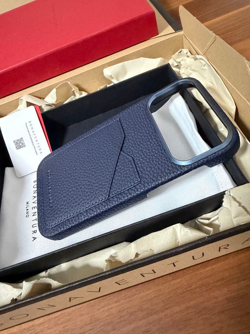 新品ボナベンチュラiPhone17Promaxバックカバーケース シュリンク