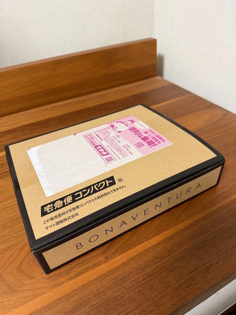 新品ボナベンチュラiPhone17Promaxバックカバーケース シュリンク