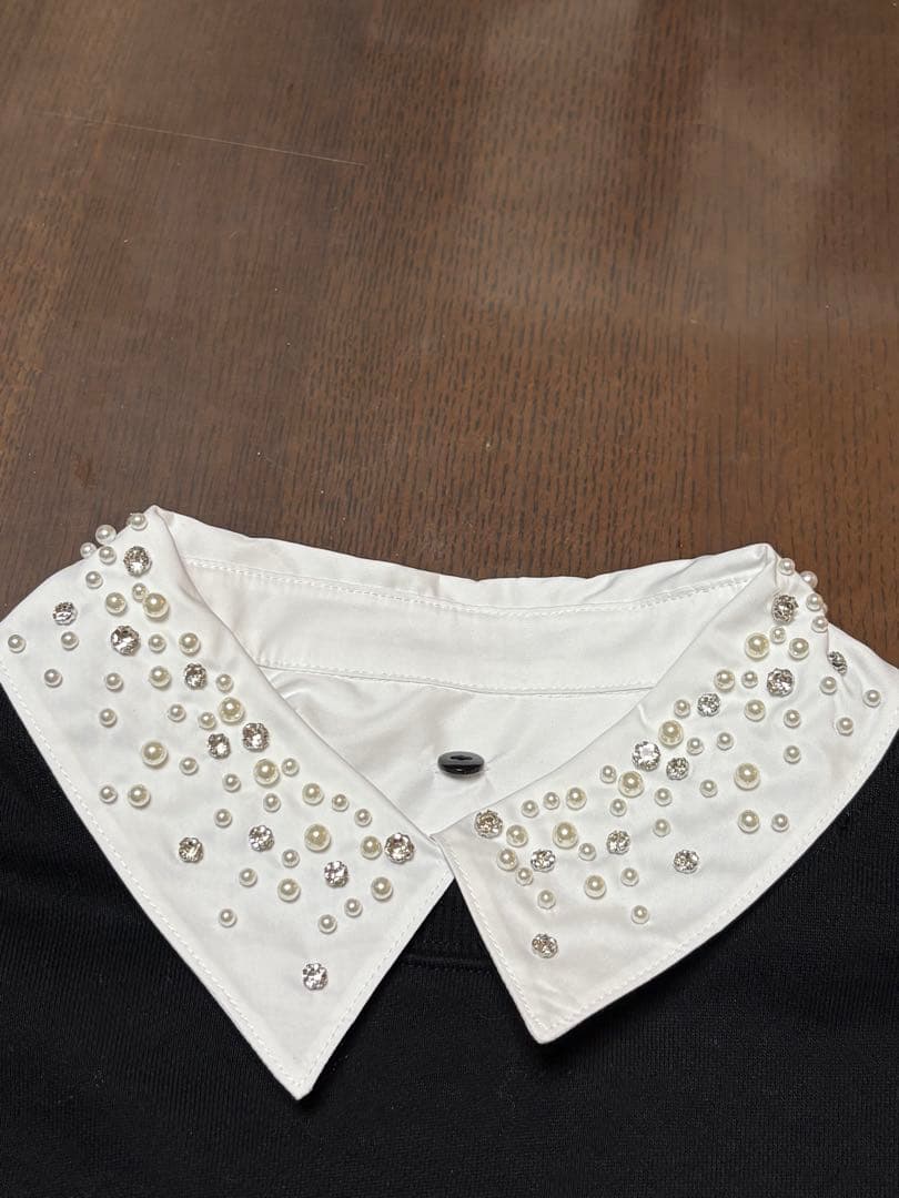 【1/25までの特価】SNIDEL ビジュー衿スウェット