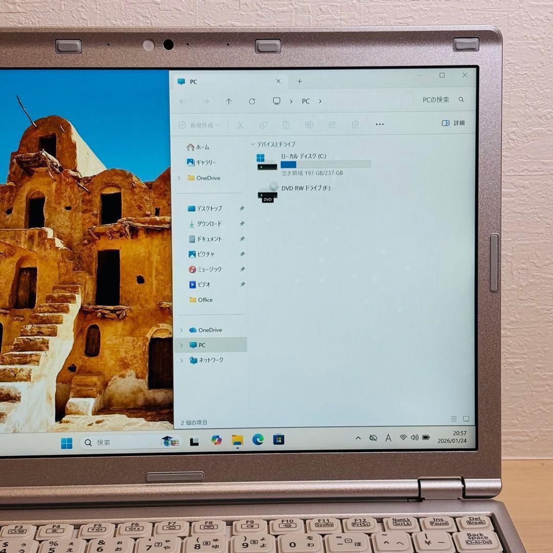 レッツノート PC Windows11 SSD DVD オフィス付き P-136
