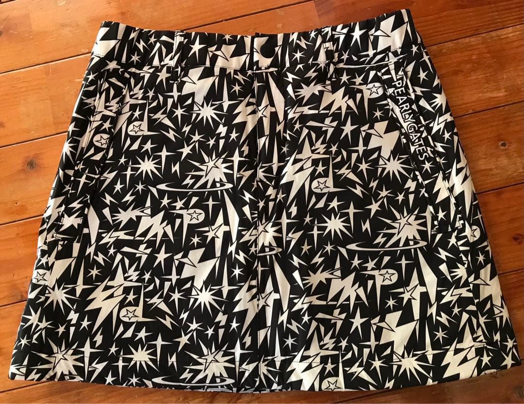 PEARLY GATES ゴルフスカート 中綿　星柄 サイズ0 極美品