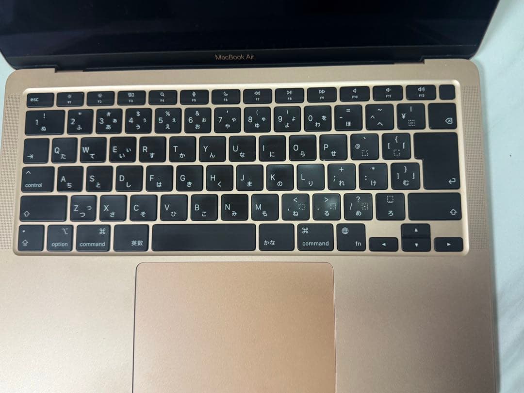 MacBook Air 13.3インチ（2020 M1 チップ）ゴールド