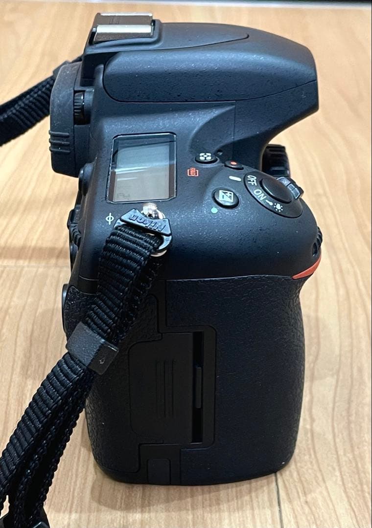 T*様 奇跡のシャッター回数約2300枚 NIKON D750 ボディ フルサイ