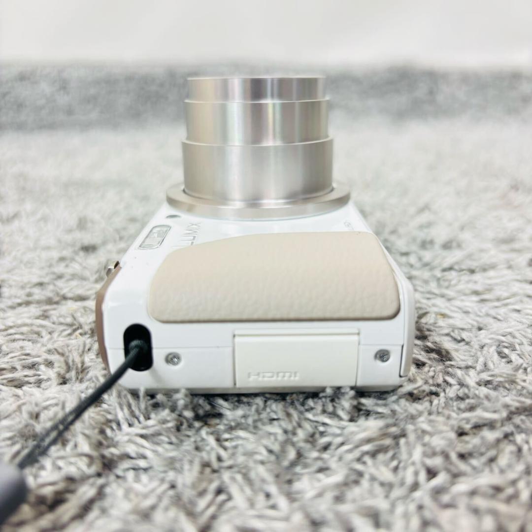 美品 パナソニック ルミックス デジタルカメラ DMC-TZ40