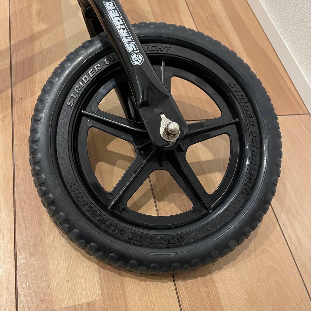 【美品】STRIDER 12インチ ブラック　スポーツモデル