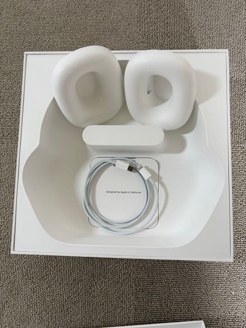 出品本日まで 美品 Apple AirPods Max スペースグレー