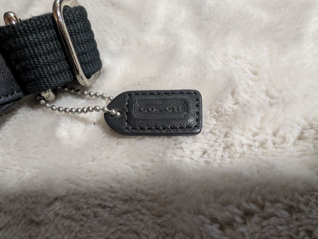 COACH ブラック ボディバッグ