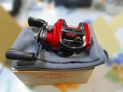 ダイワ　エアド　レッドチューン100R 　右巻き