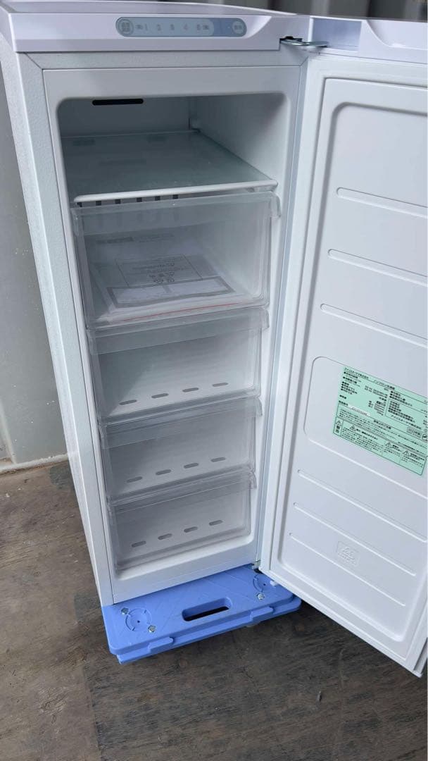 アイリスオーヤマ スリム冷凍庫 IUSN-8A-W 80L