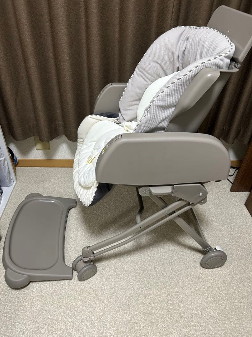 アップリカ ユラリズムスマート ハイローチェア 2109091