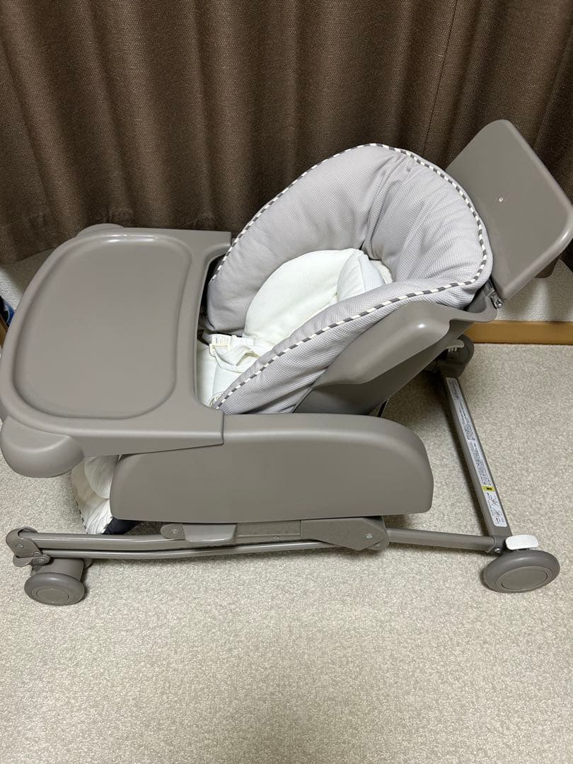 アップリカ ユラリズムスマート ハイローチェア 2109091