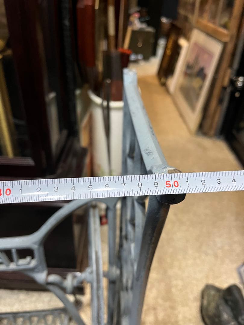 トロルの足跡です 網目ミシン脚、 ミシン脚、シグナルミシンの脚