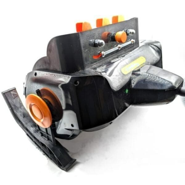 な*る様 【使用品】 電動除雪機 専用バッテリー2個+専用充電器付き 除雪機 折