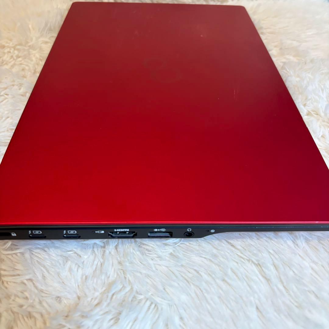 【Evo認証モデル❗️】軽量 薄型 大容量✨富士通ノートpc⭐️2021年