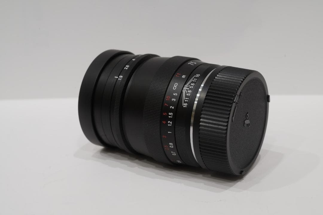 Voigtlander ULTRON 75mm F1.9 MC VM 元箱あり