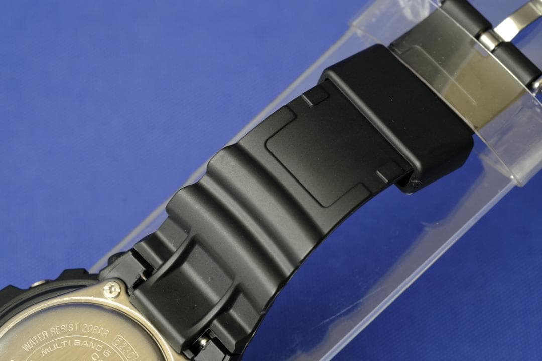 【綺麗】CASIO G-SHOCK AWG-M100A 電波ソーラー (199)