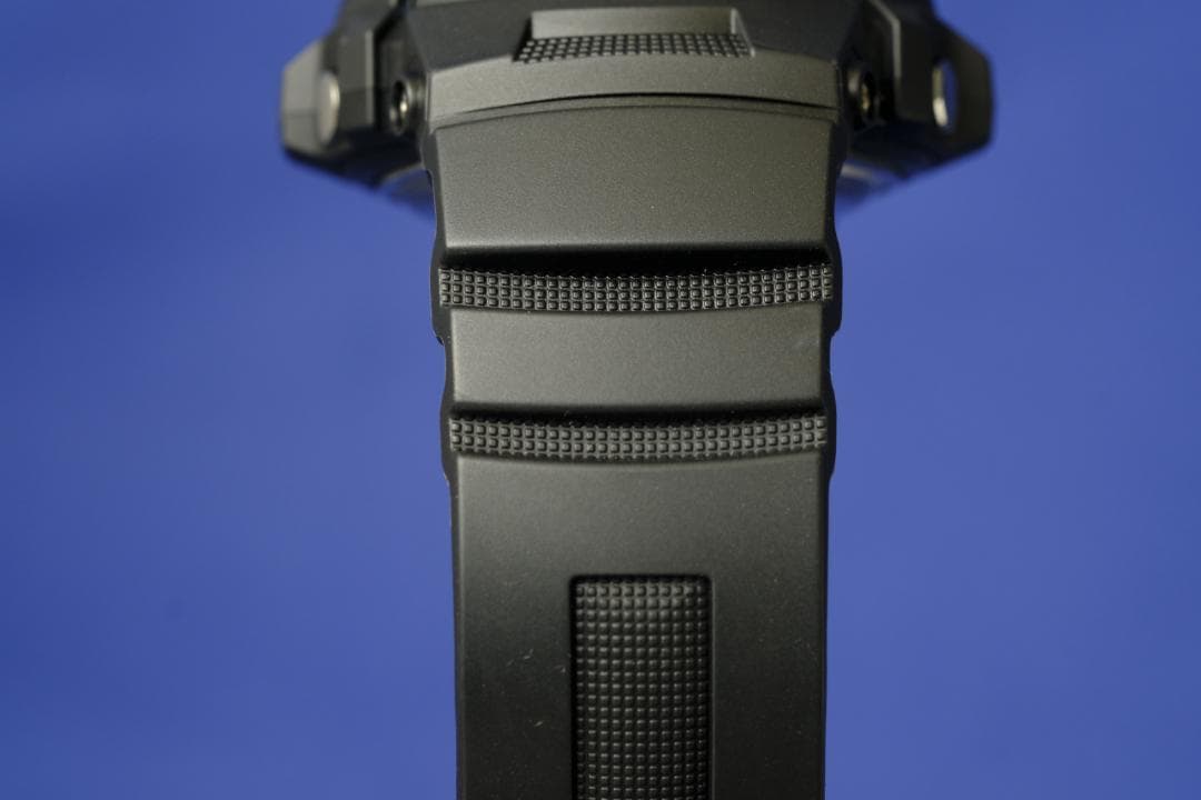 【綺麗】CASIO G-SHOCK AWG-M100A 電波ソーラー (199)