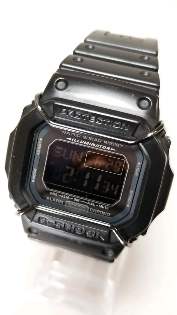 CASIO G-SHOCK DW-D5600P-1JF 腕時計 ブラック