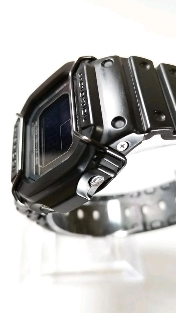 CASIO G-SHOCK DW-D5600P-1JF 腕時計 ブラック