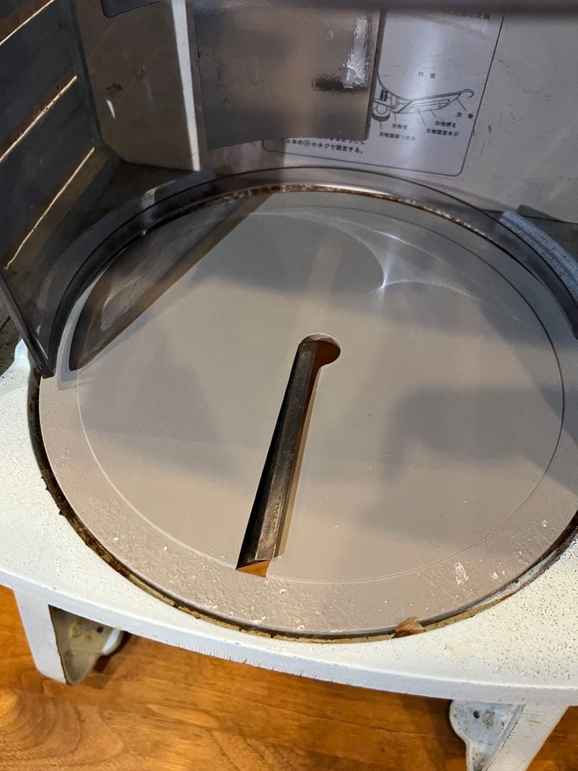 コメントいただけたら1万円OFF！箱あり　初雪かき氷機　HF-300P2