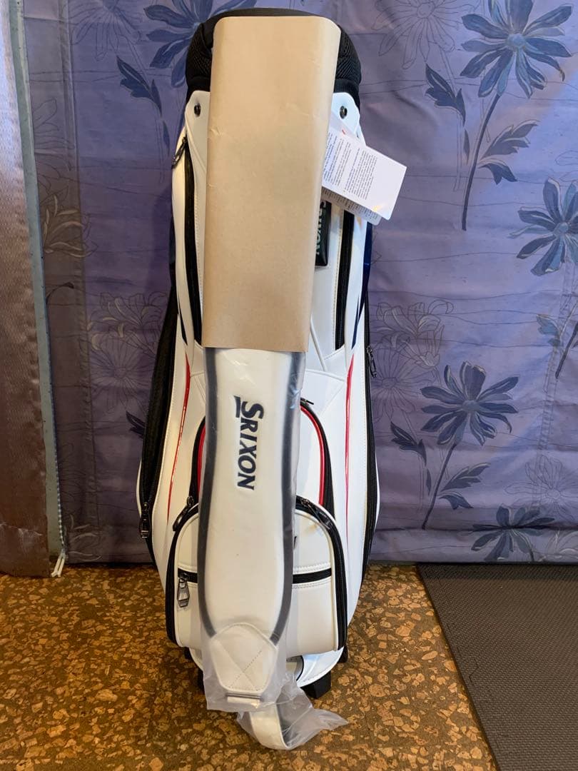 ※PIKO※【新品未使用】Srixon キャディバッグ ホワイト