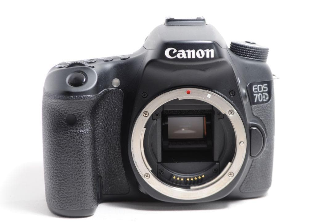 超望遠❤️Canon EOS 70D❤️ダブルズームキット❤️一眼レフカメラ