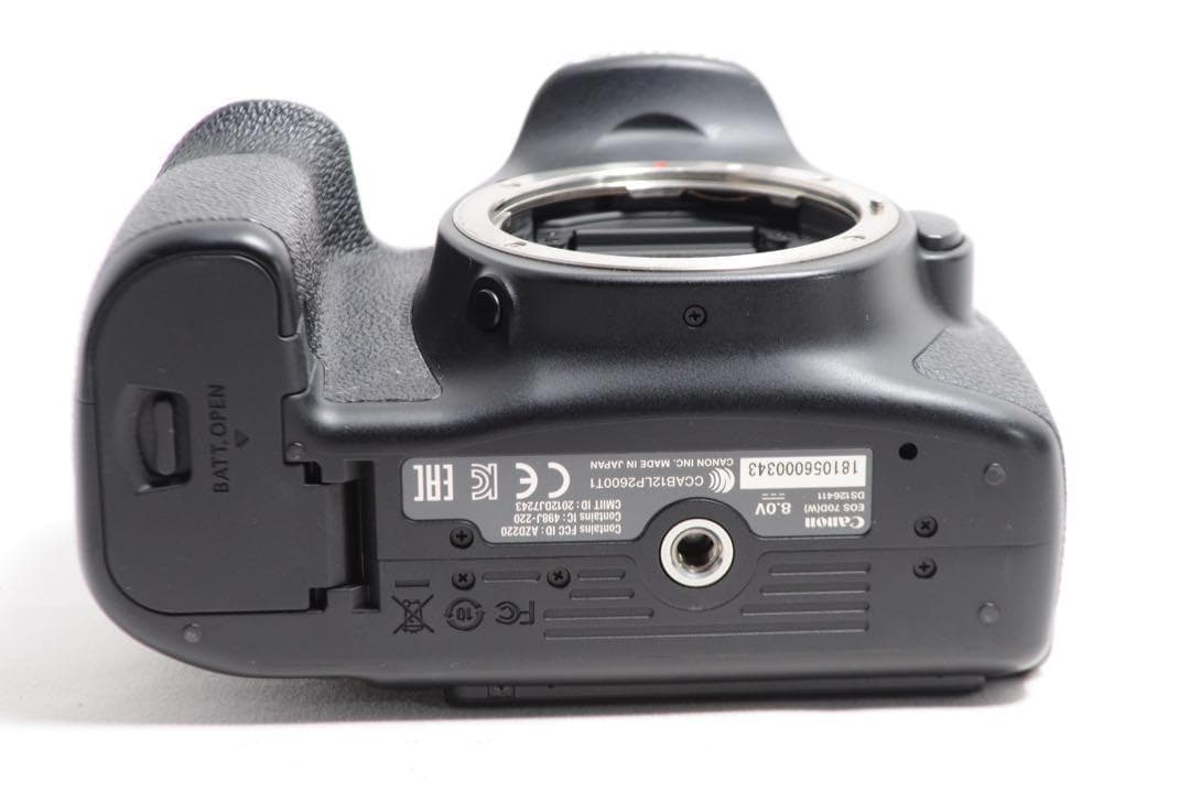 超望遠❤️Canon EOS 70D❤️ダブルズームキット❤️一眼レフカメラ