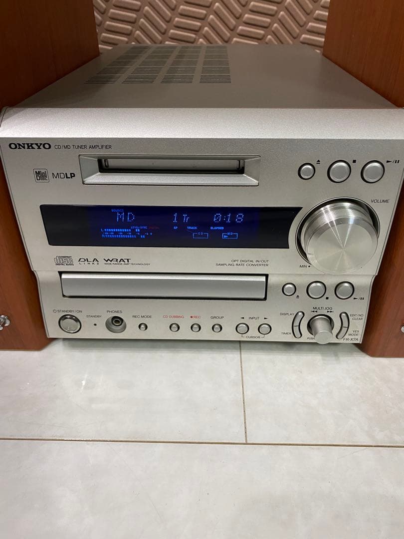ONKYO CD・MD・ラジオコンポ　動作品