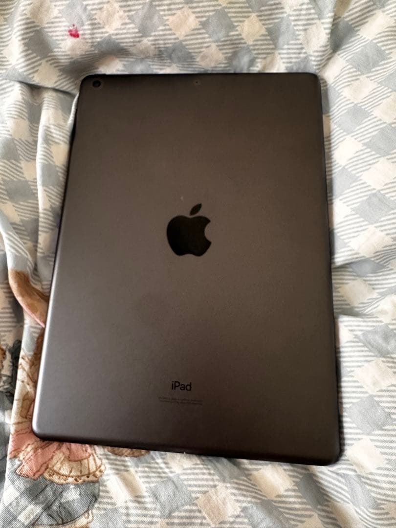 Apple iPad 第7世代32GBWI-FIスペースグレー 本体