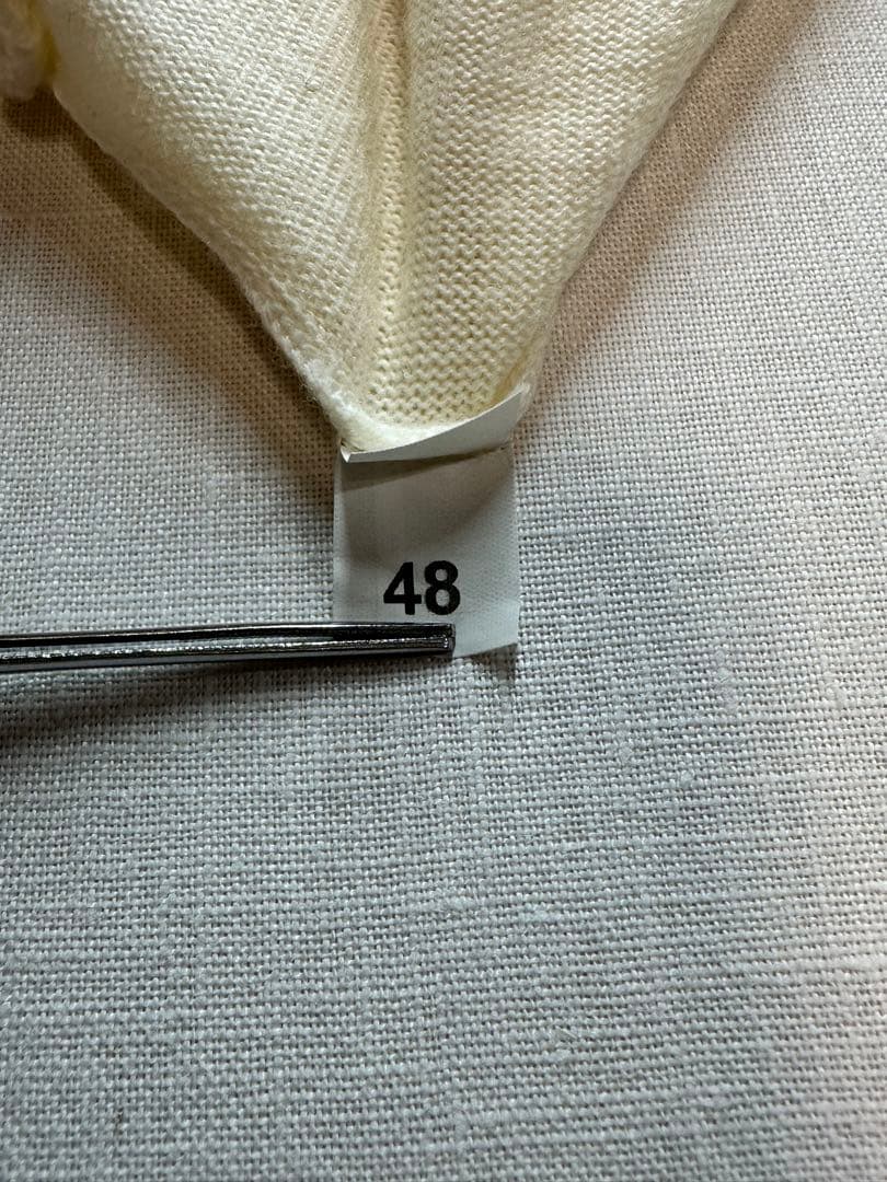 【美品クリーニング済】GRAN SASSOアイボリーホワイトタートルネック48