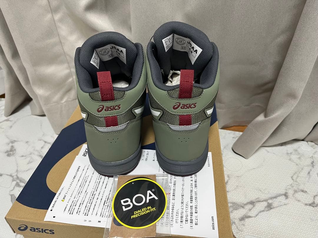 asics .BOA .オリーブグリーン .安全靴 ☆新品☆未使用品☆