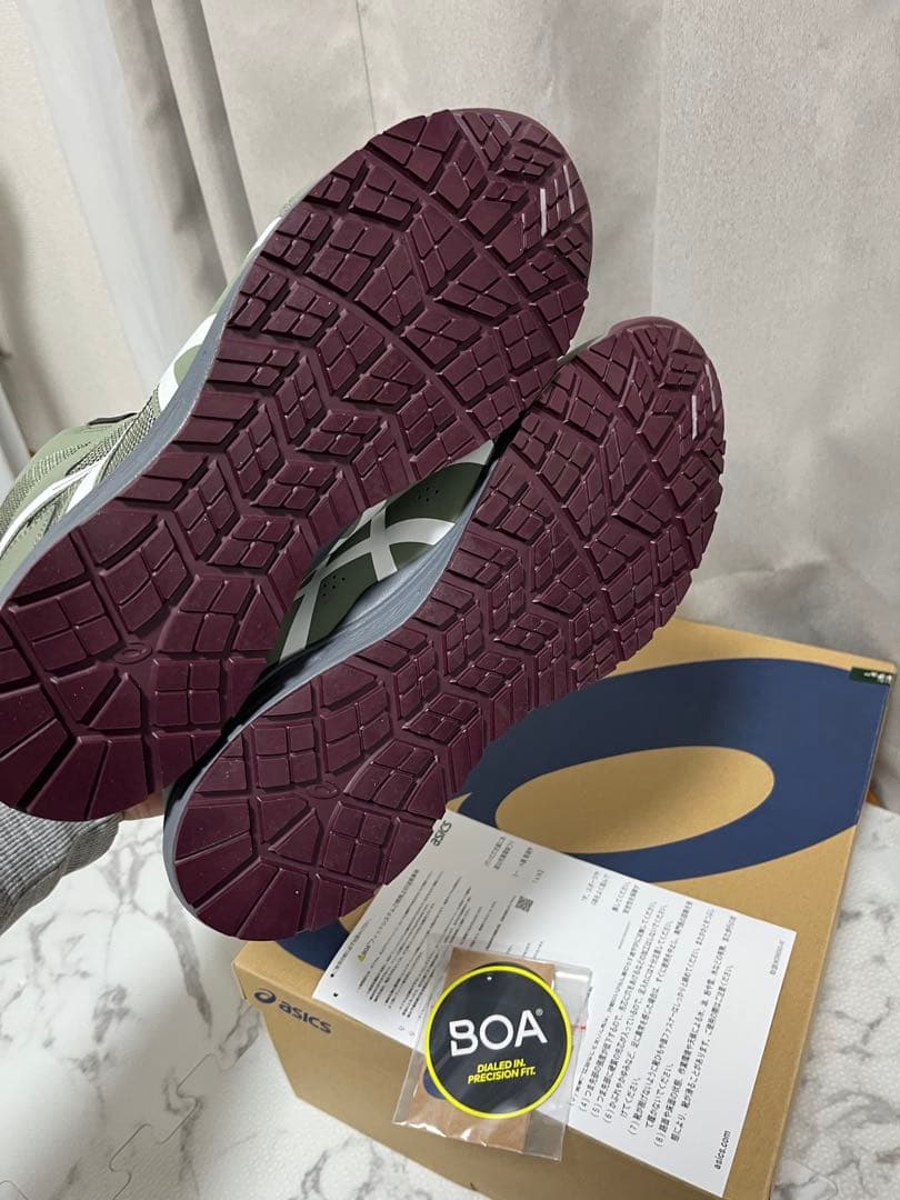 asics .BOA .オリーブグリーン .安全靴 ☆新品☆未使用品☆