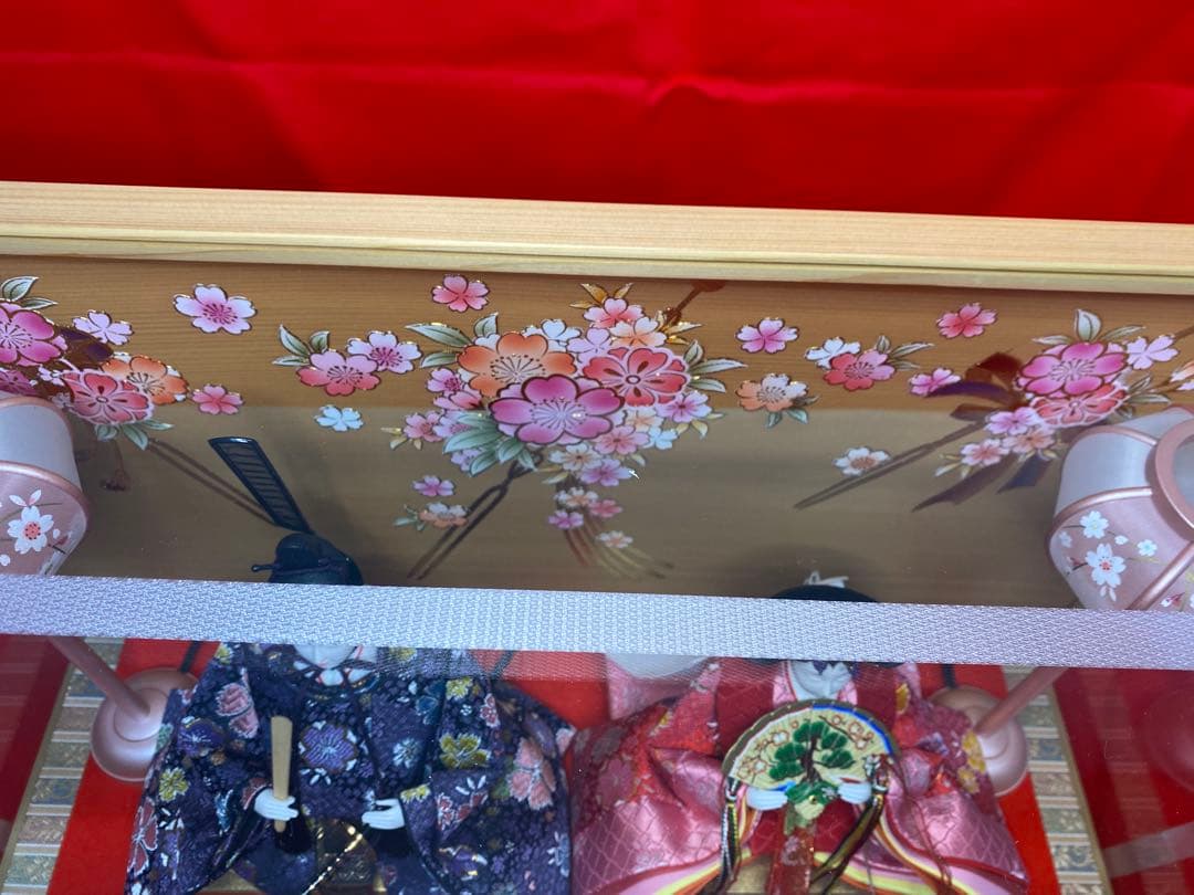 翔玉監修　雛人形親王飾りガラスケース入り・間口約５５×奥行約２８×高さ約４１㎝