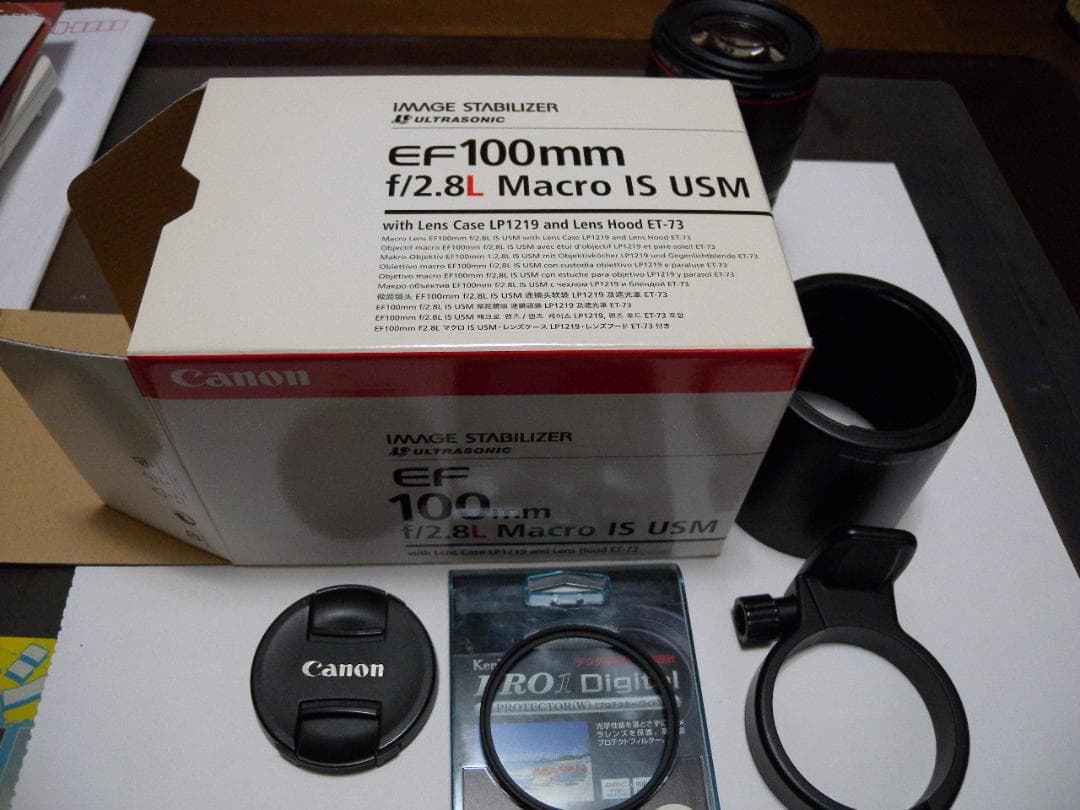 Canon EF 100mm f/2.8L マクロレンズ