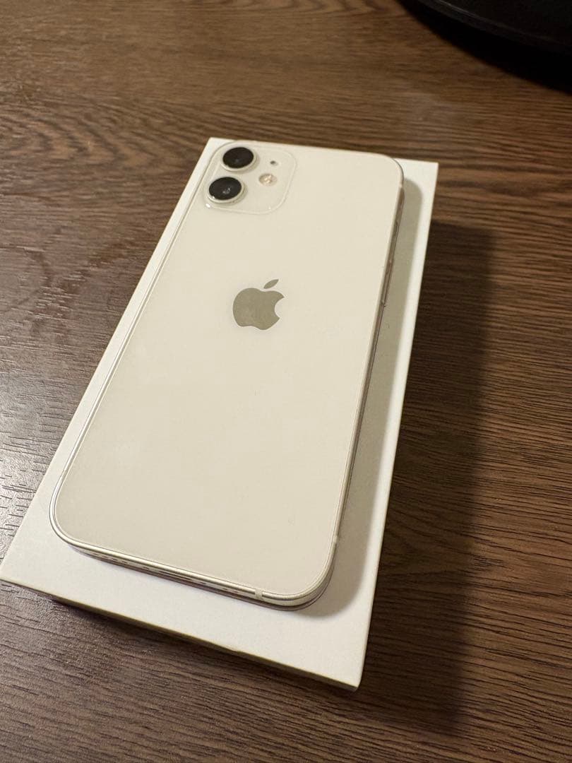 Apple iPhone12 mini ホワイト 本体