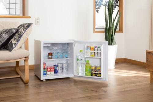 ワンドア両開き冷蔵庫 46リットル　ホワイト