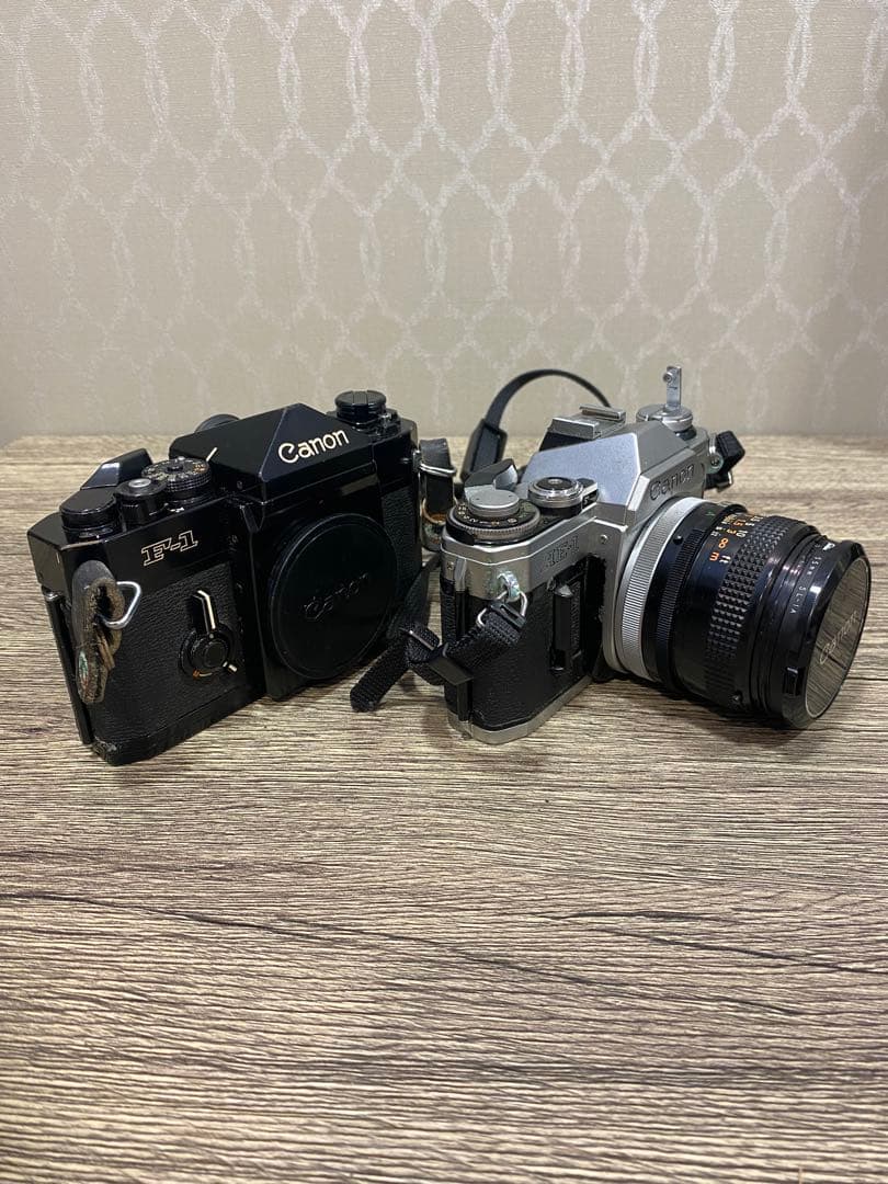 Canon AE-1 F-1一眼レフフィルムカメラ セット ケース付き