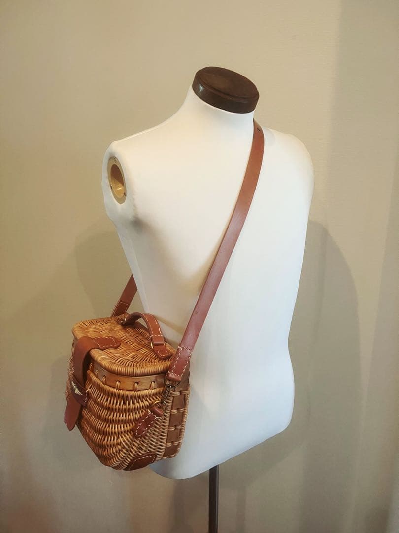 ありんコ　新品　ショルダーバックW-S レザーショルダーベルト付き