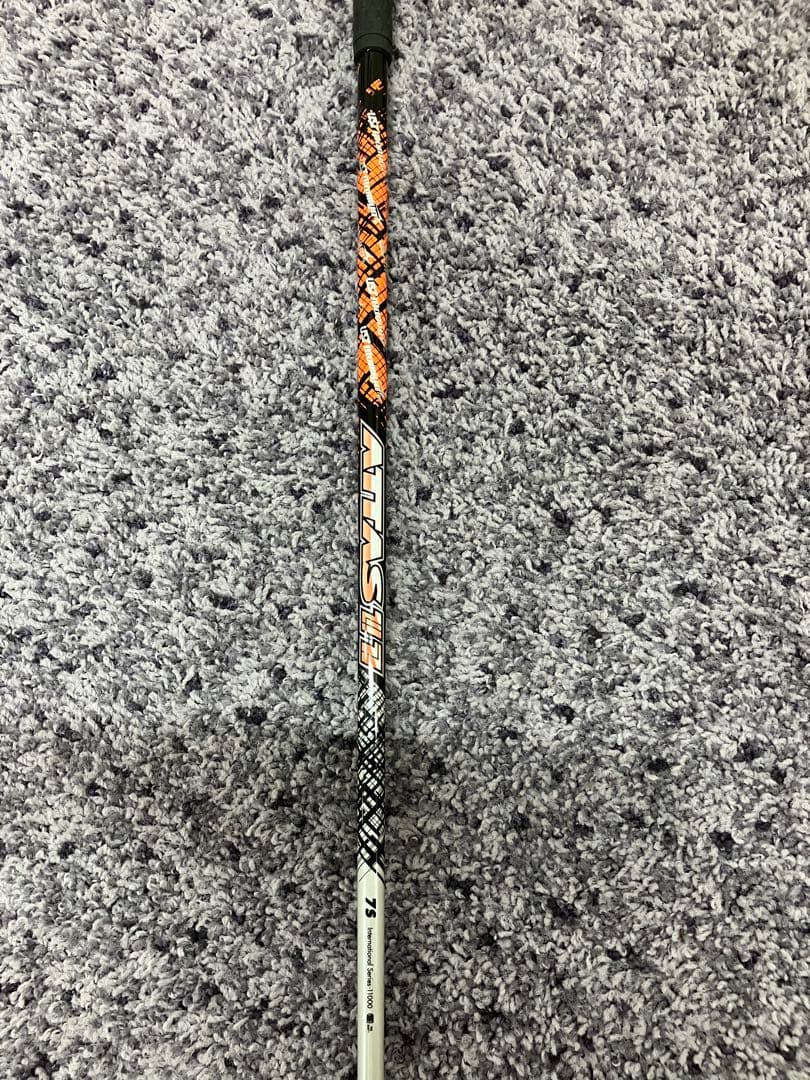 ATTAS11 7S テーラーメイド スリーブ付き　1W用