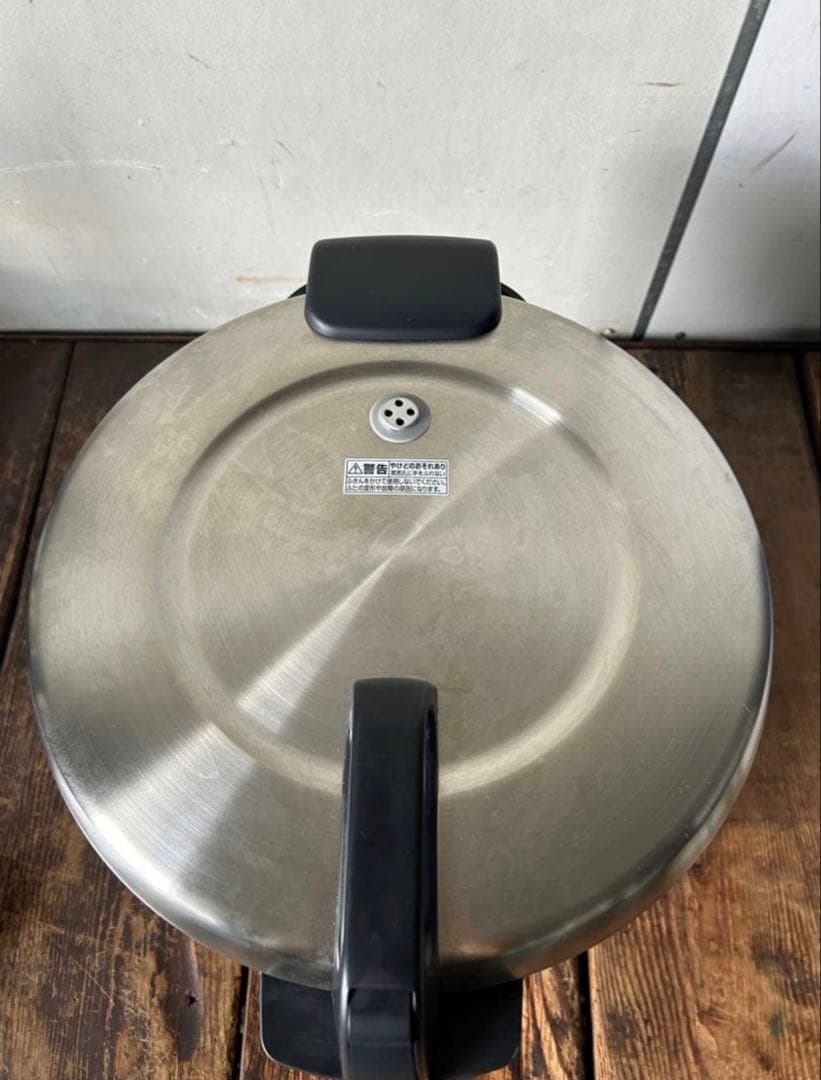 ✴︎ささ✴︎23年製　業務用2升炊き　タイガー炊飯ジャー JNO-A361