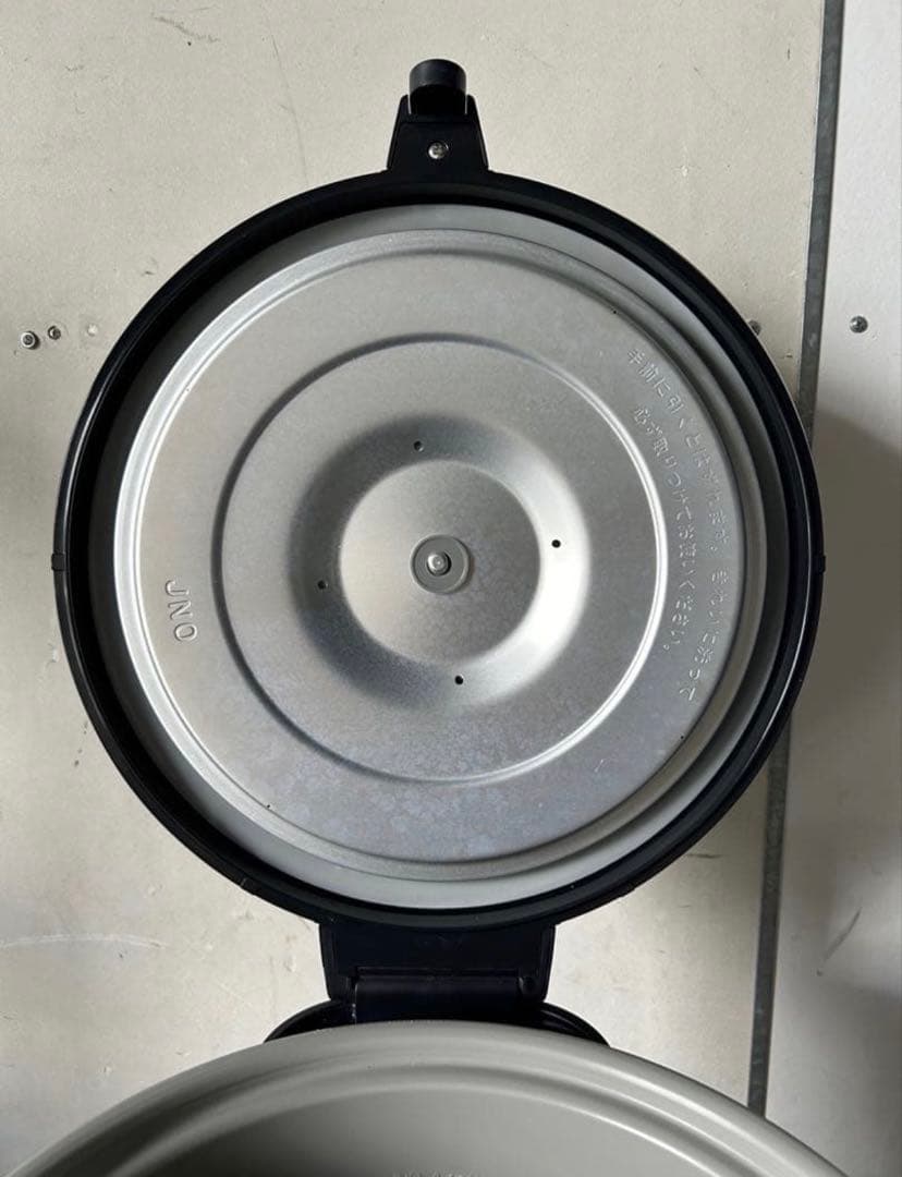 ✴︎ささ✴︎23年製　業務用2升炊き　タイガー炊飯ジャー JNO-A361