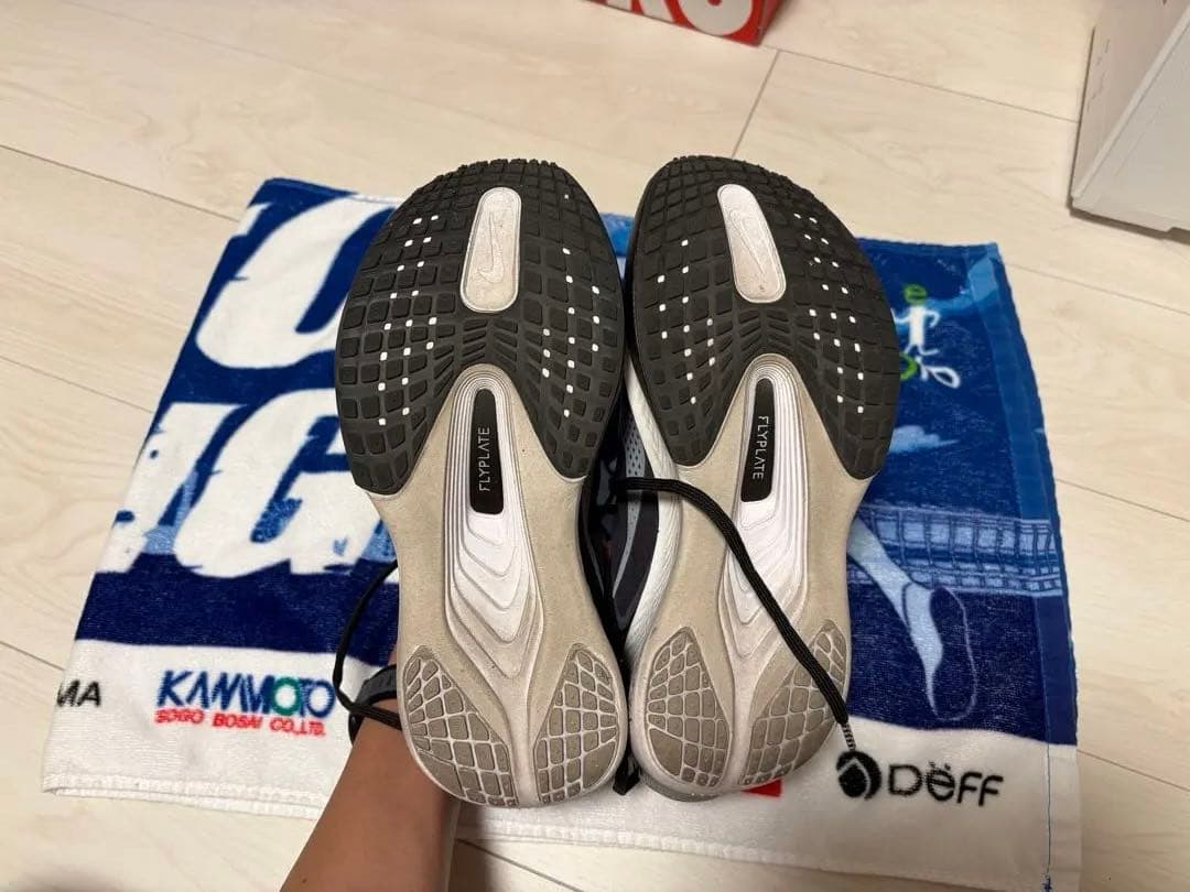 ナイキ ズームフライ6 25.5