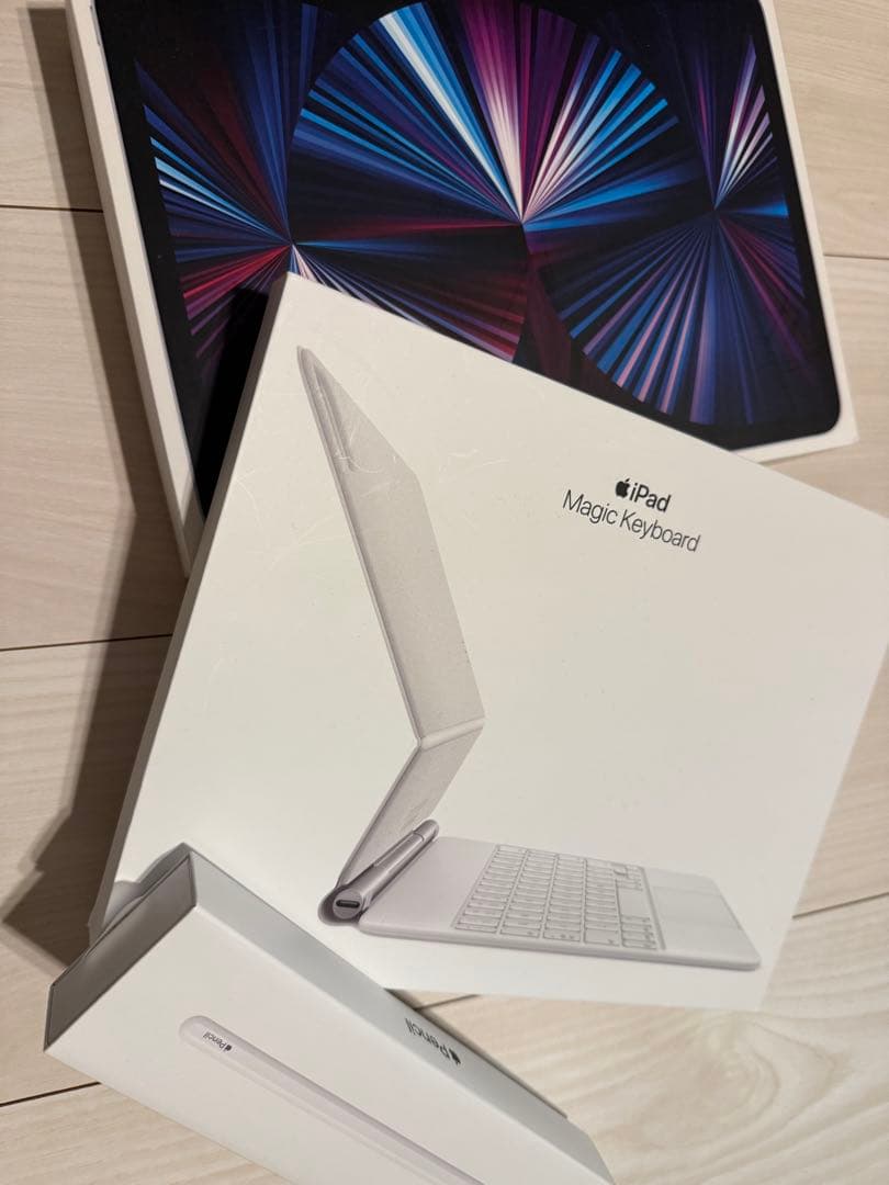Apple iPad Pro 本体 + 付属品