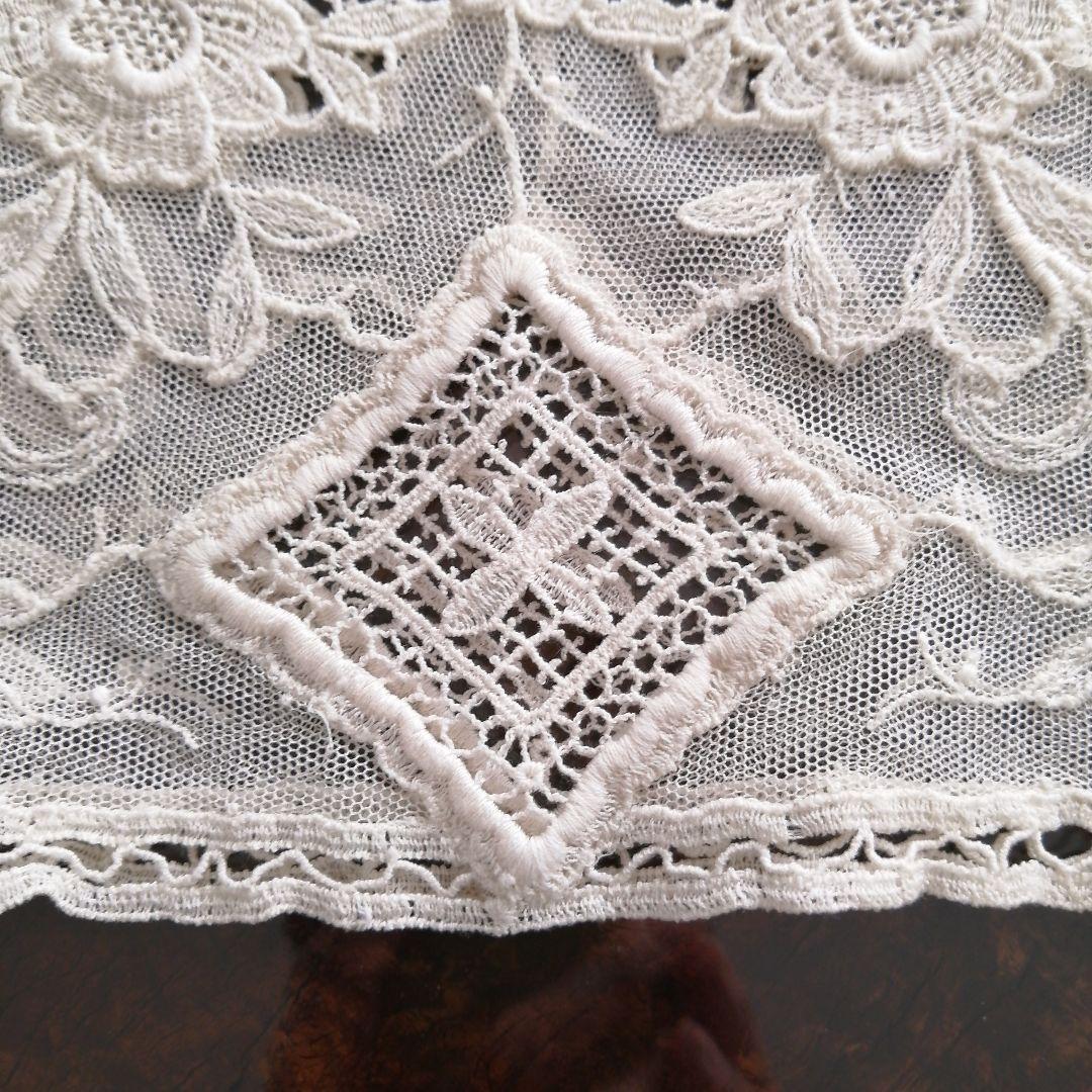 英国　アンティーク　レースのティーコジー