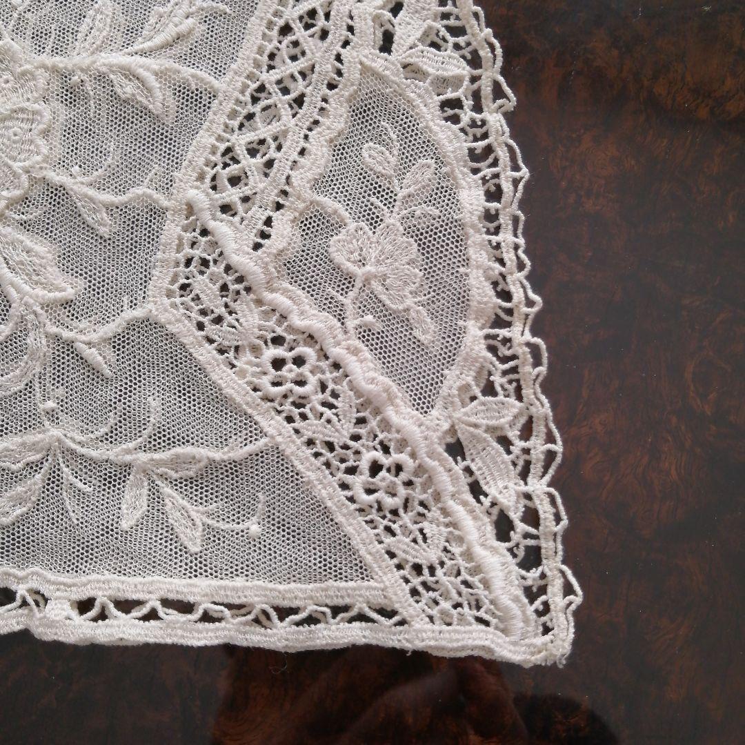 英国　アンティーク　レースのティーコジー