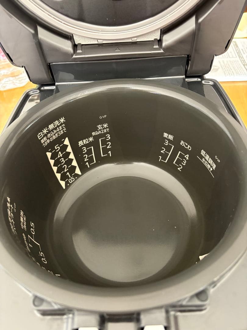 三菱　NJ-VP10G-B 5.5合 2024年製　取扱説明書付き