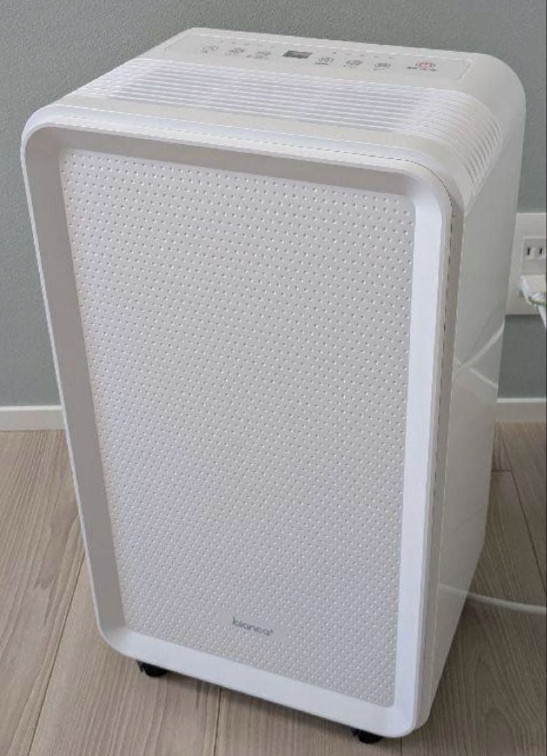 【新品未使用】送料無料　bianca 格安　大容量　キャスター付き除湿機