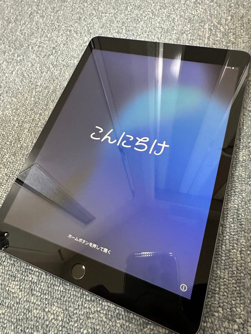 iPad 第7世代　32GB スペースグレイ