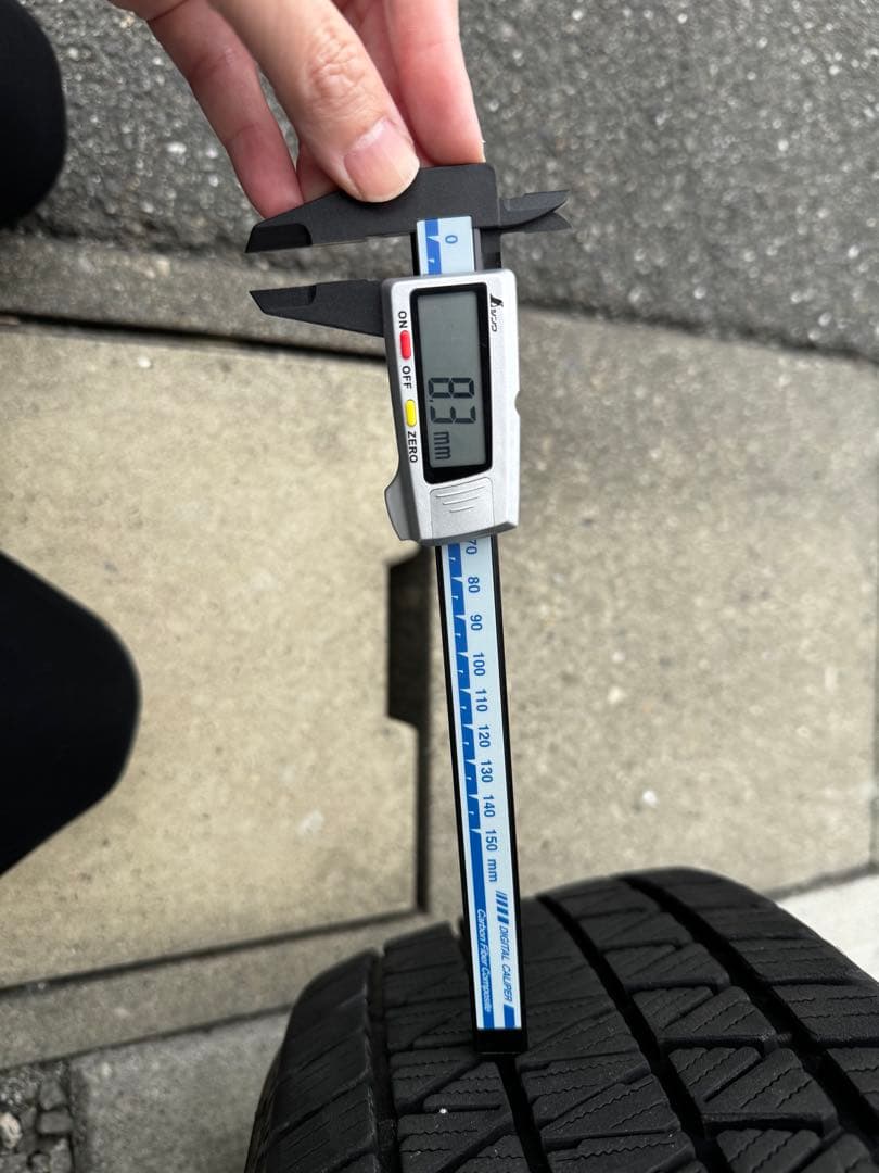 バリ溝ブリヂストン BLIZZAK 4本セット225/65R17 スタッドレス